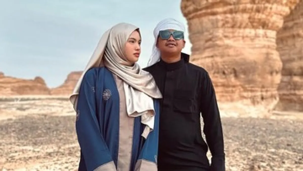 Kehidupan Rumah Tangga Dustin Tiffani hingga Alasan Komunikasi Pakai HT ...