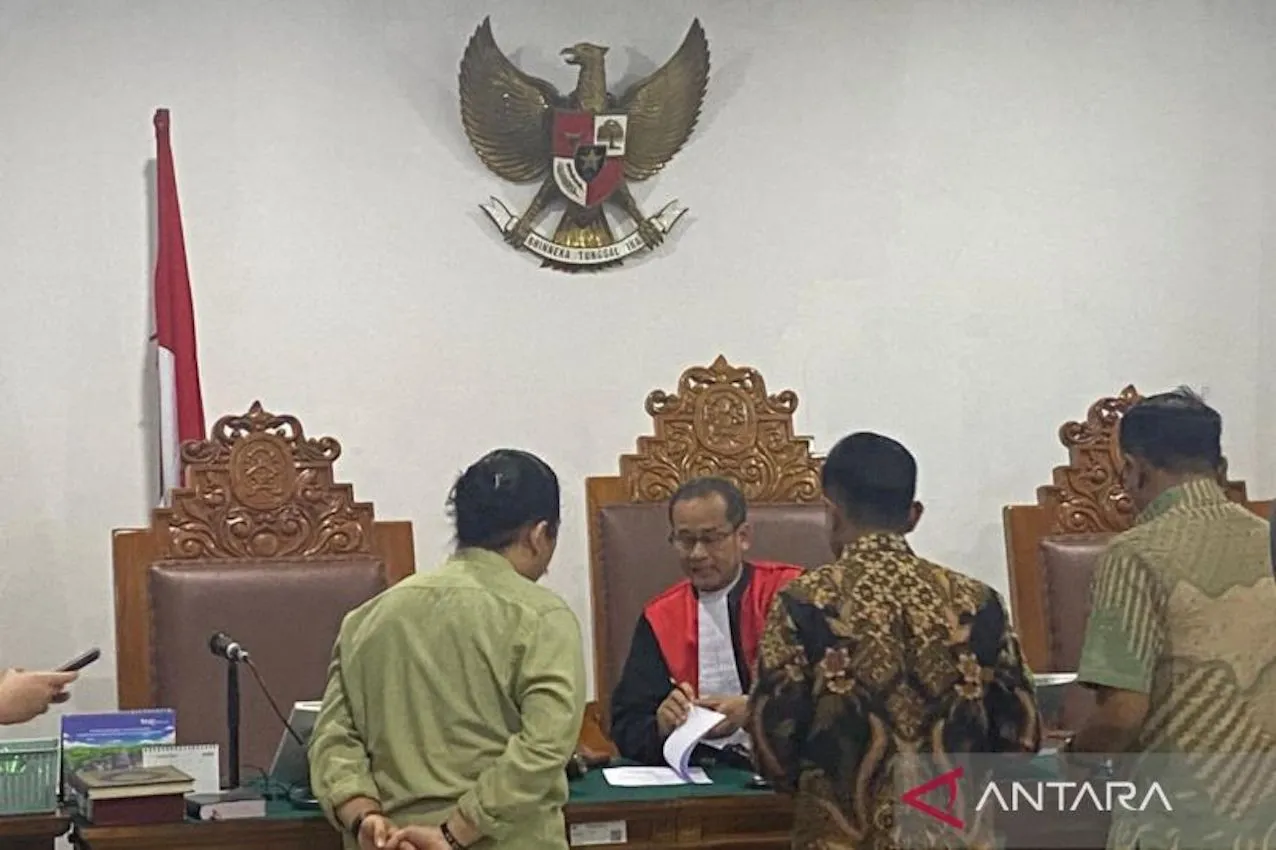 Cover Berita