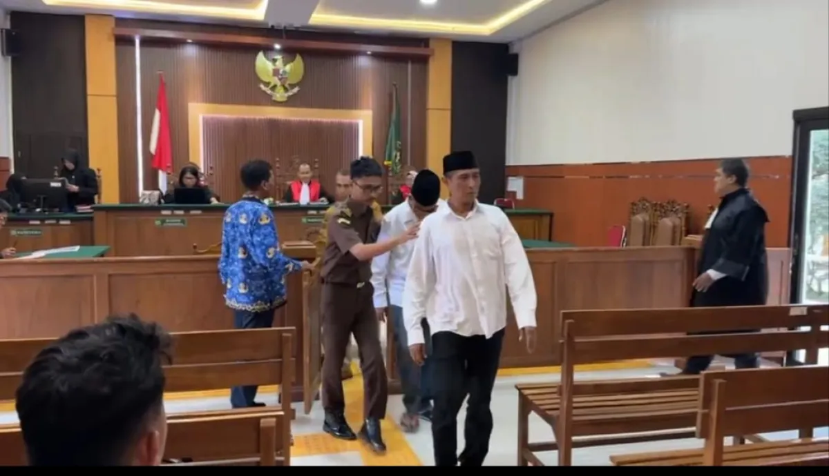 Cover Berita