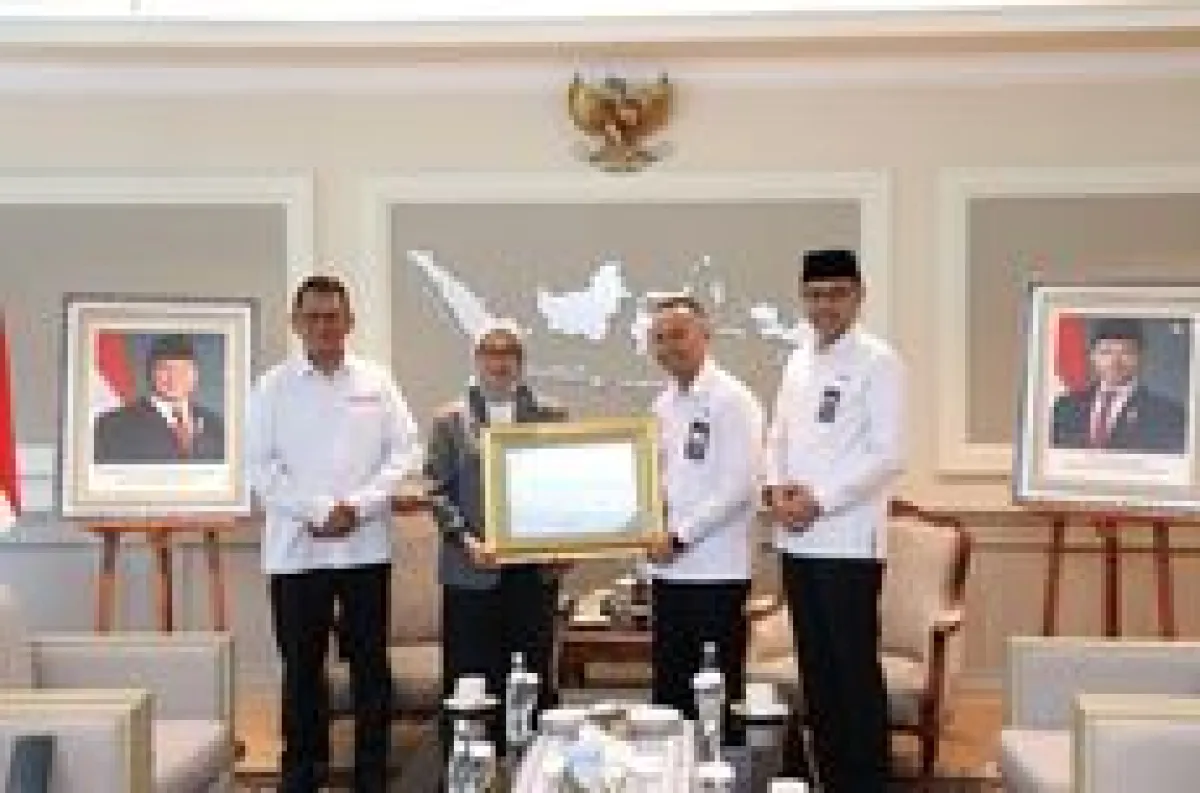 Cover Berita